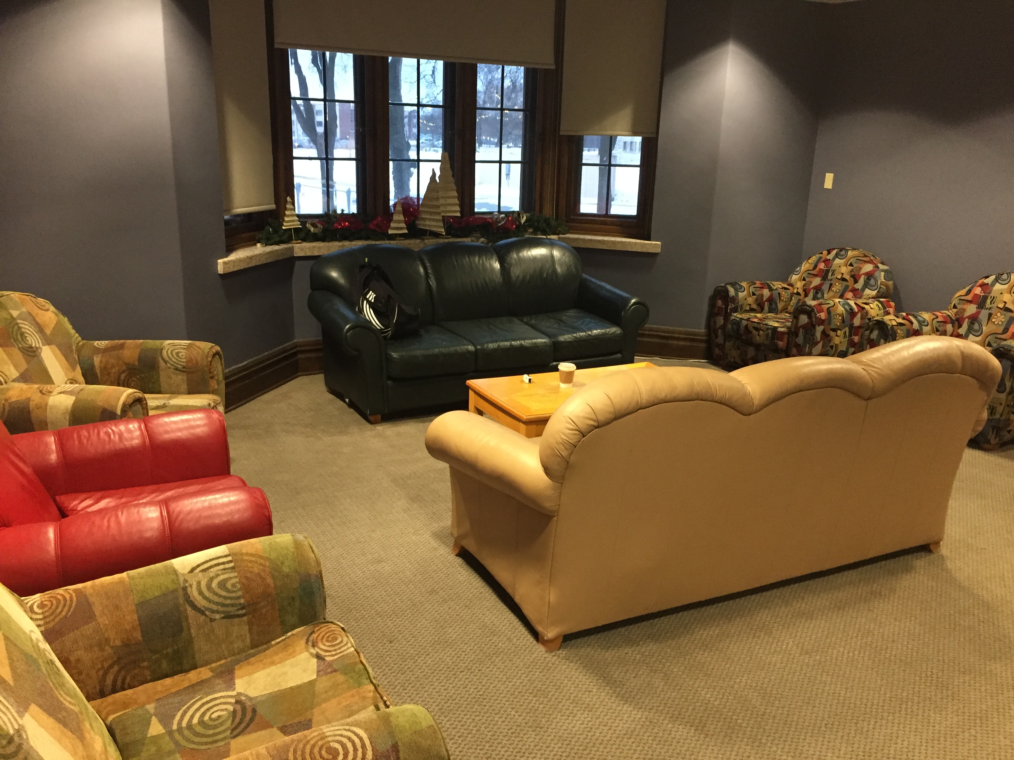 North Campus Lounges - The Pros and Cons of CMU’s Many Study Spaces
